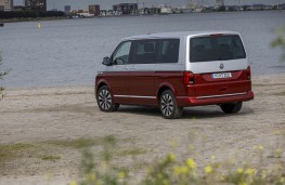 Volkswagen Transporter T6.1, 2019, Multivan, rear